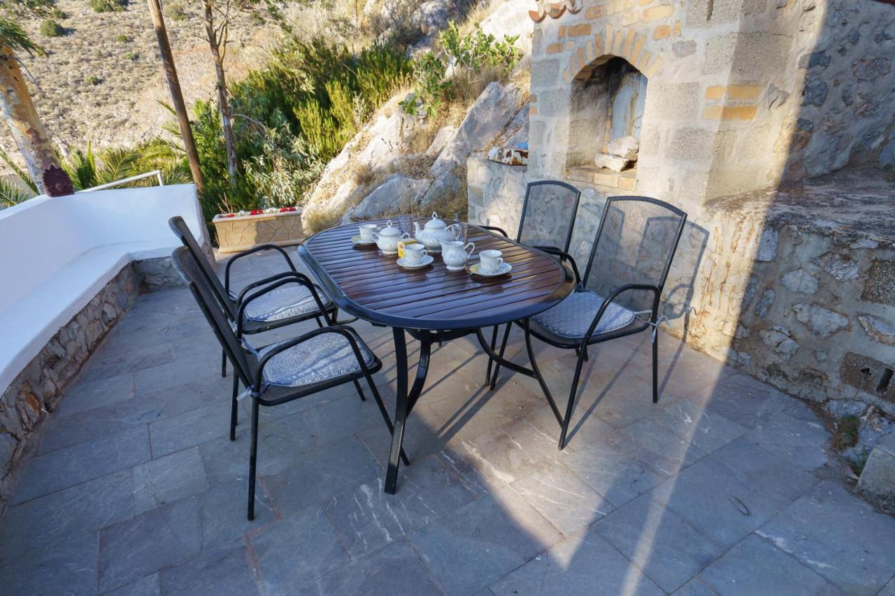 Villa Mandraki هيدرا المظهر الخارجي الصورة
